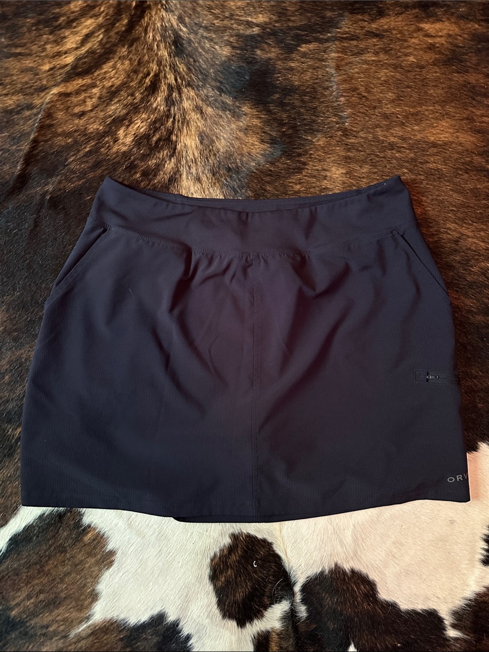 Orvis Lightweight Black Skort, Moisture Wicking, Women's Large